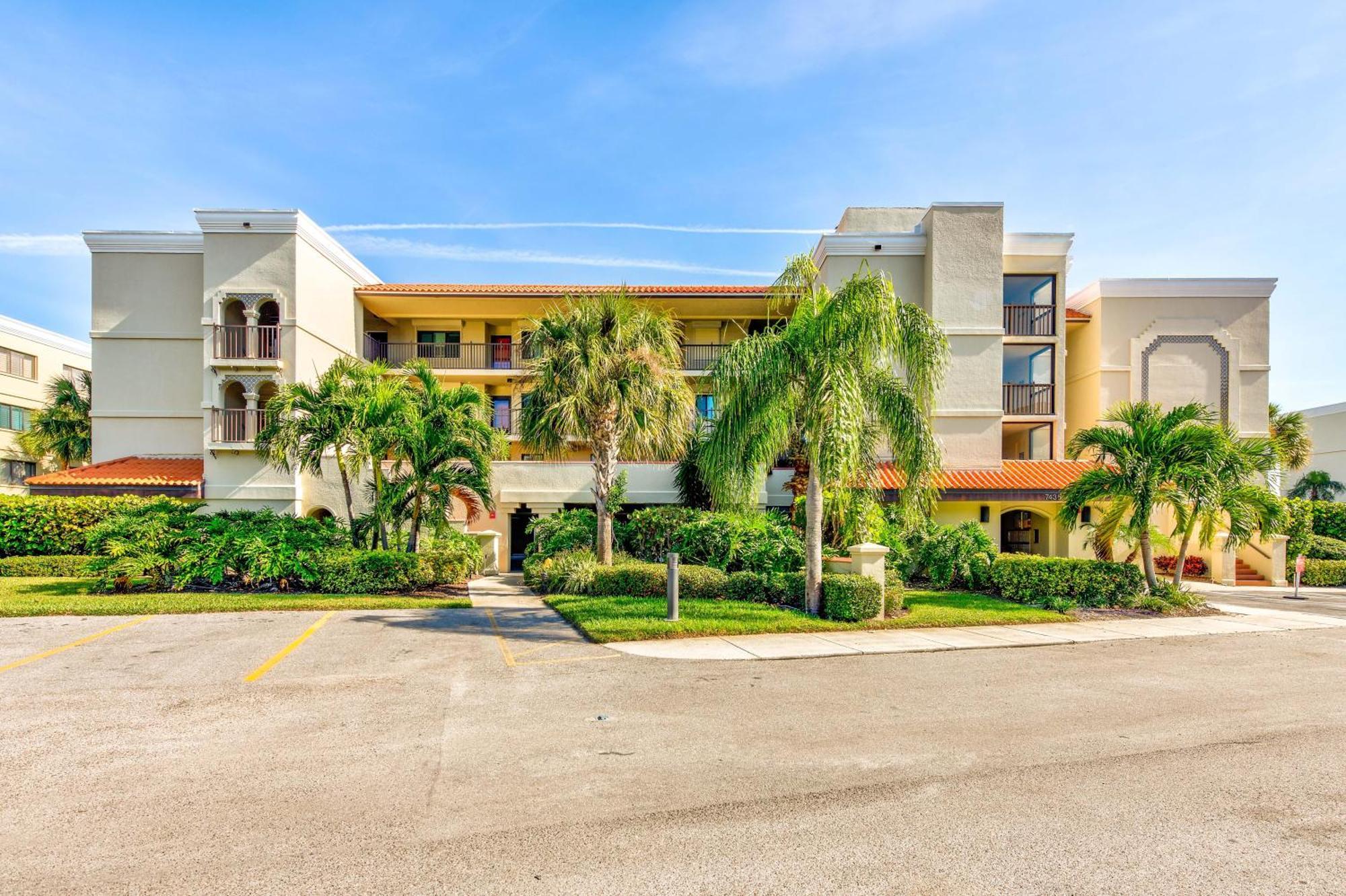 Land'S End 9-301 Beach Front-Premier Villa St. Pete Beach Exterior photo